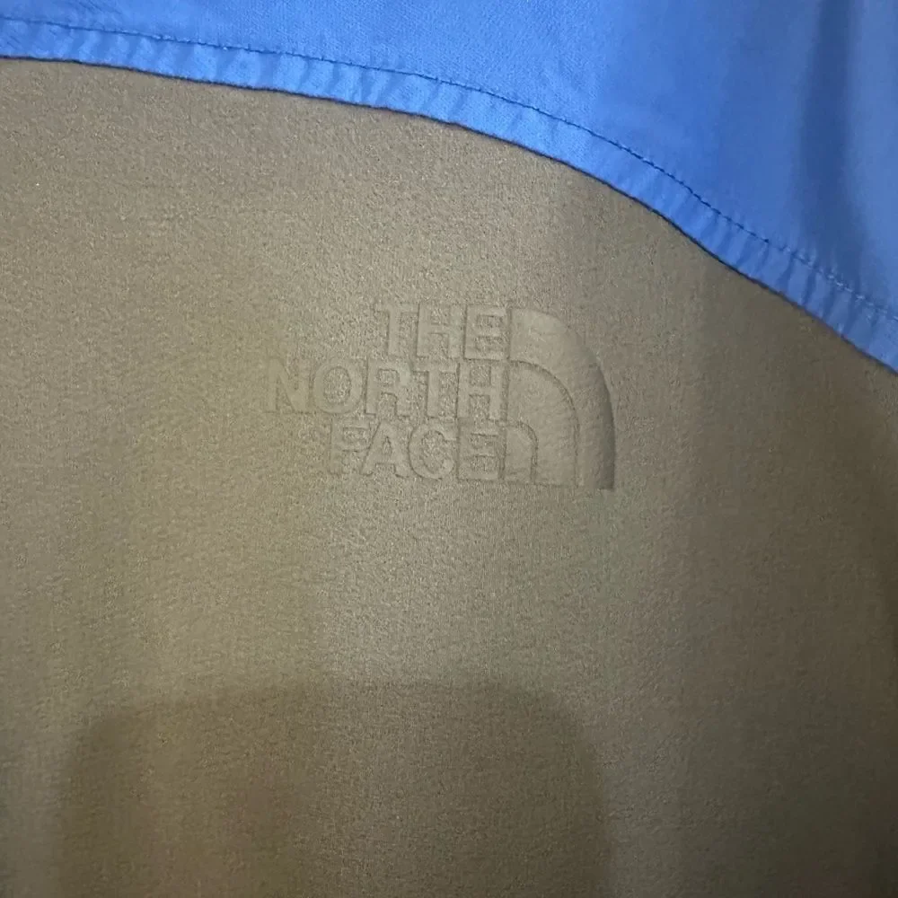 The North Face Men's Blue and Gray Windbreaker